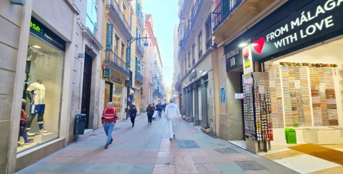 Venta de apartamento en planta media en Málaga Centro 27