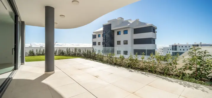 Продажа апартаментов на первом этаже в Benalmadena 2