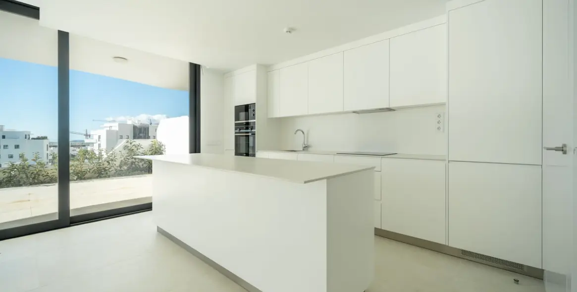 Продажа апартаментов на первом этаже в Benalmadena 4