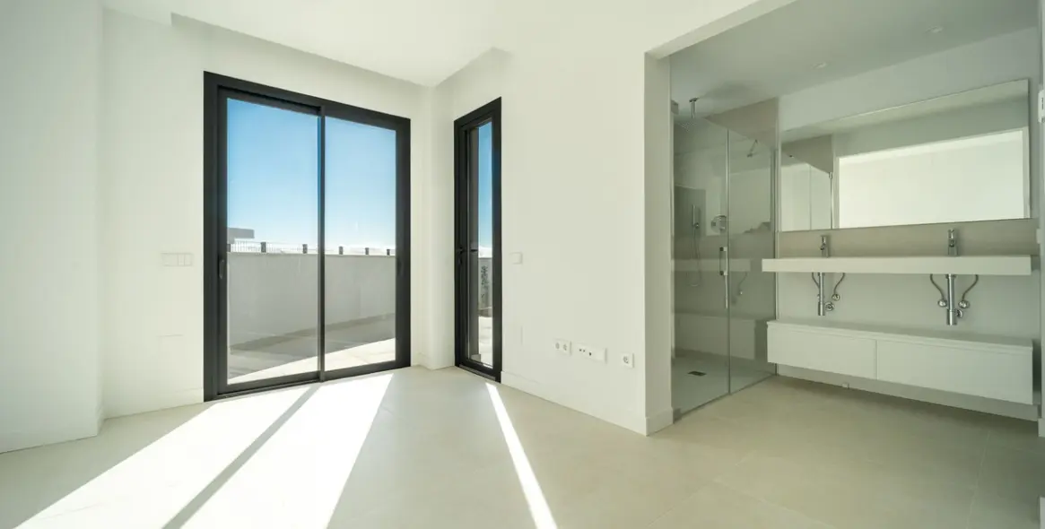 Продажа апартаментов на первом этаже в Benalmadena 5