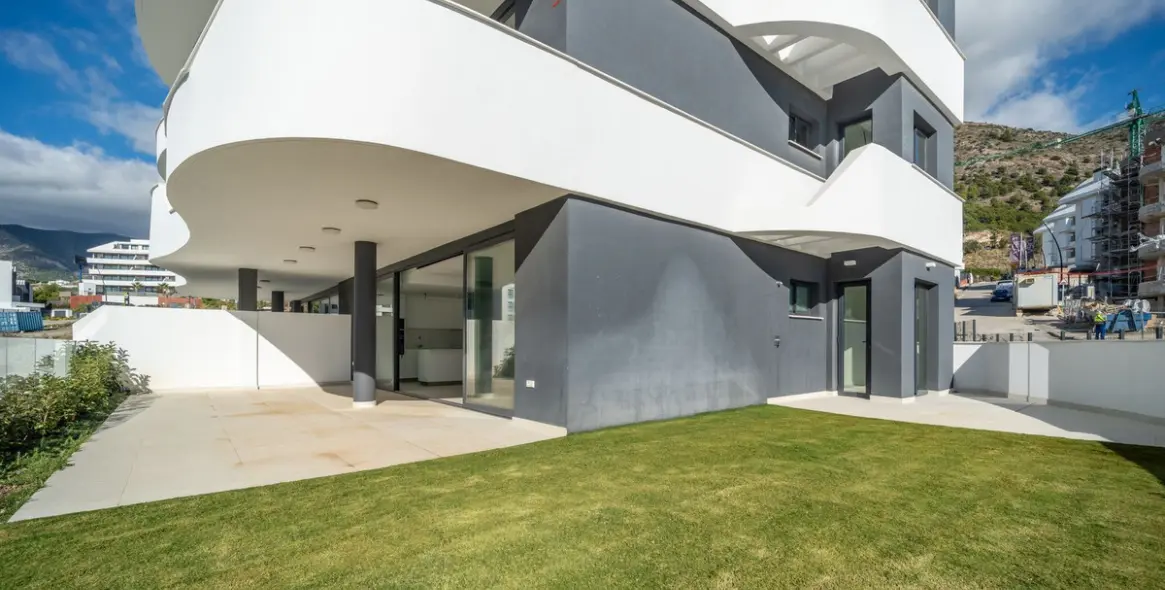 Продажа апартаментов на первом этаже в Benalmadena 7