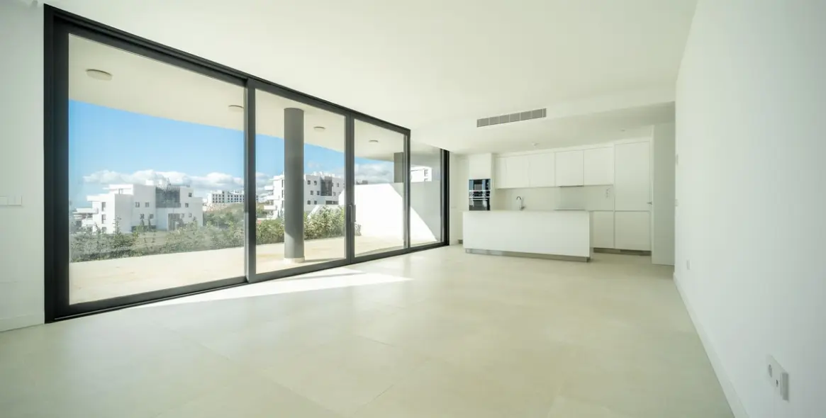 Продажа апартаментов на первом этаже в Benalmadena 12