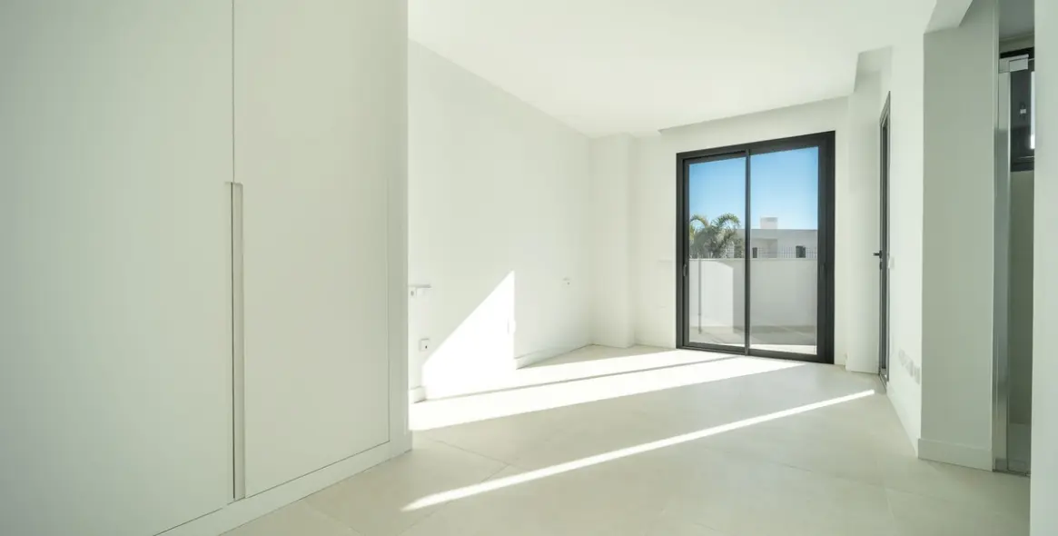 Продажа апартаментов на первом этаже в Benalmadena 15