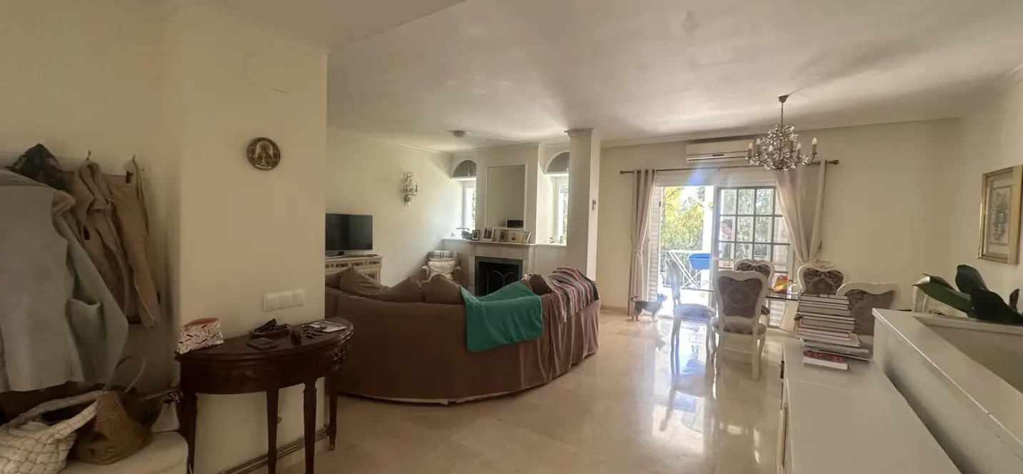 Venta de adosado en Aloha 2