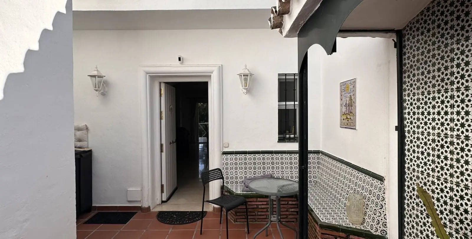 Sale of townhouse in Aloha 16