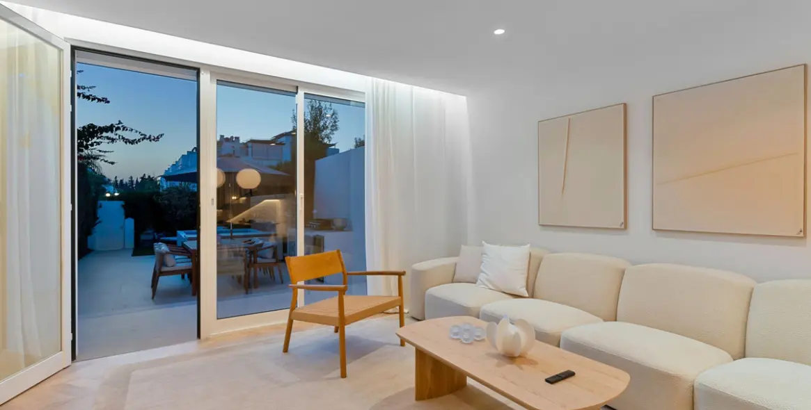 Venta de adosado en Nagüeles 27