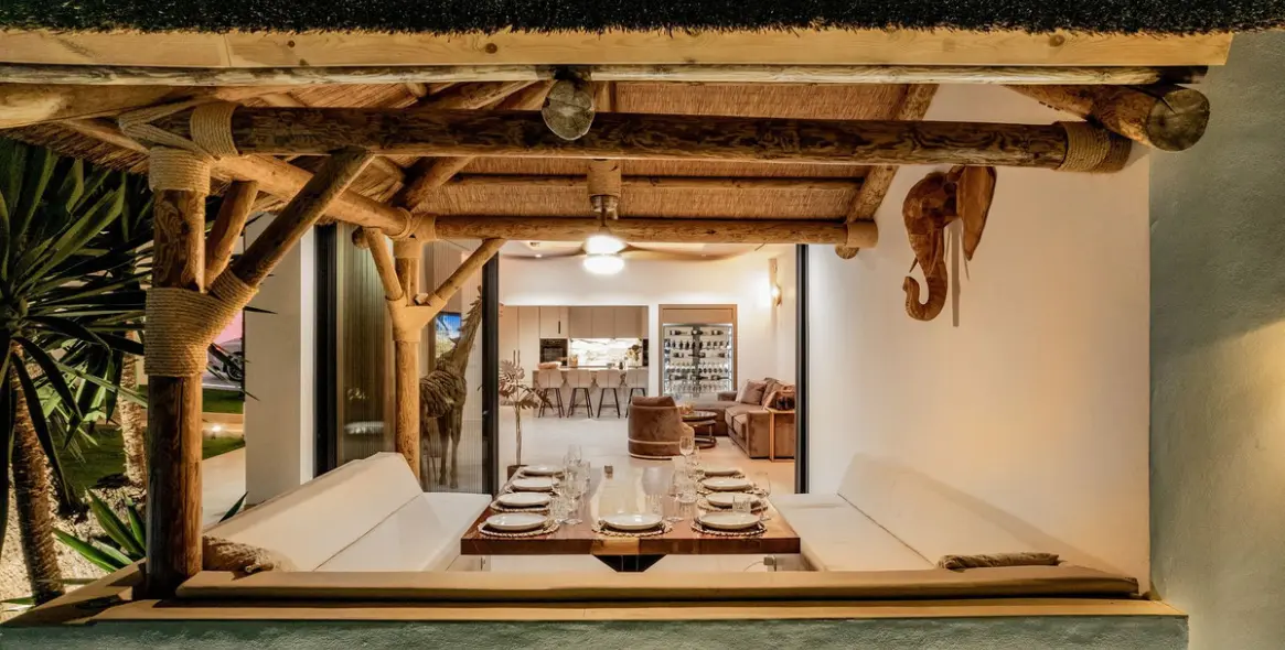 Продажа  отдельно стоящей виллы в Nagüeles 25