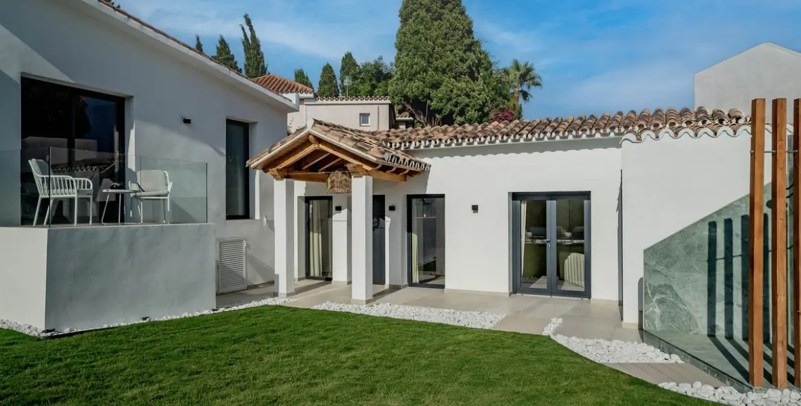 Long-term rent of detached villa in Nagüeles 32