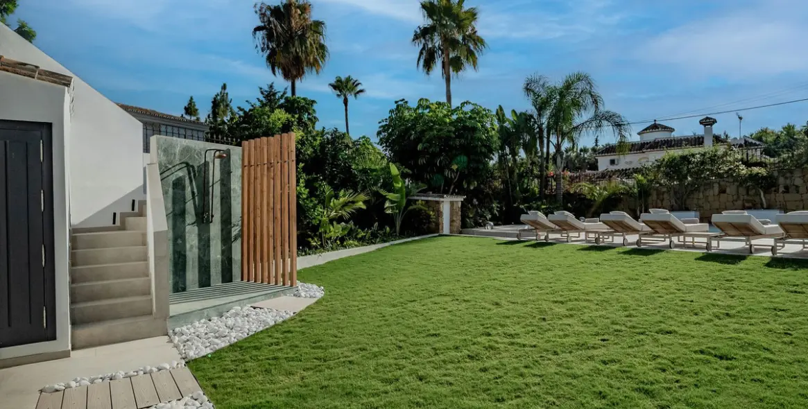 Long-term rent of detached villa in Nagüeles 34