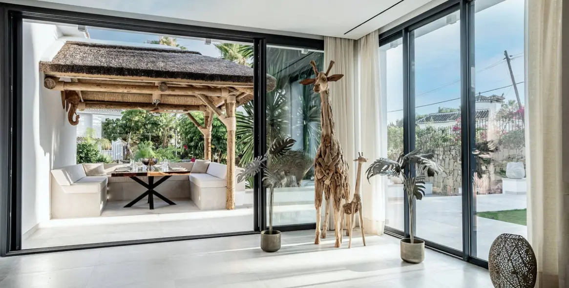 Long-term rent of detached villa in Nagüeles 41