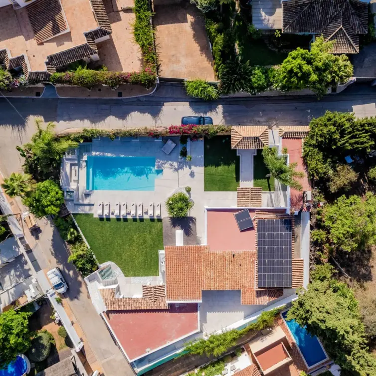 Venta de villa independiente en Nagüeles