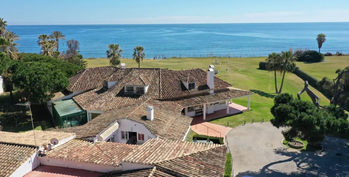 Продажа  жилого участка в Guadalmina Baja 4