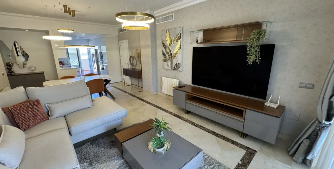 Краткосрочная аренда пентхауса в Los Flamingos 1