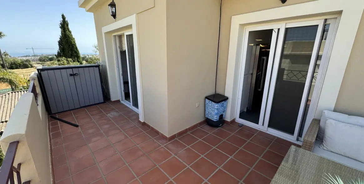 Краткосрочная аренда пентхауса в Los Flamingos 27