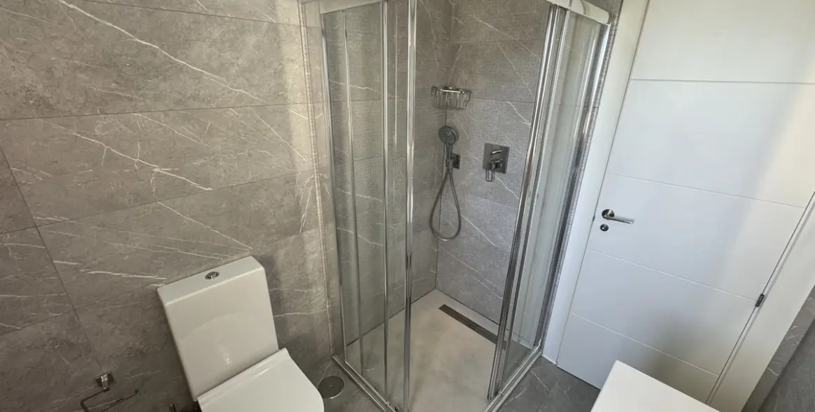 Краткосрочная аренда пентхауса в Los Flamingos 36