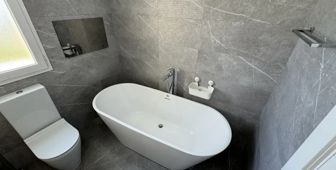 Alquiler a largo plazo de ático en Los Flamingos 22