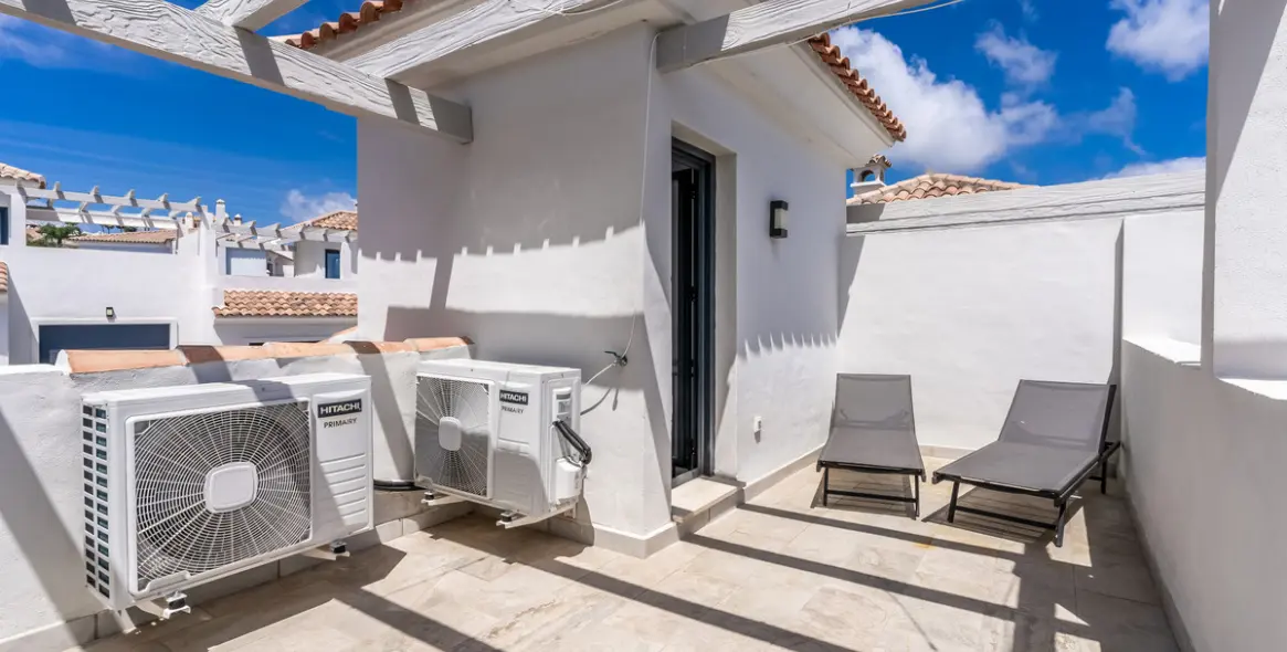 Долгосрочная аренда таунхауса в Estepona 19