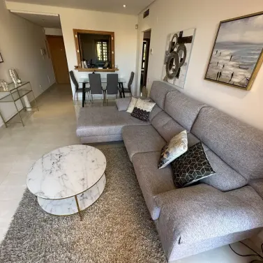 Долгосрочная аренда пентхауса в New Golden Mile