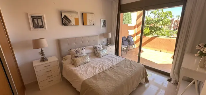 Долгосрочная аренда пентхауса в New Golden Mile 4