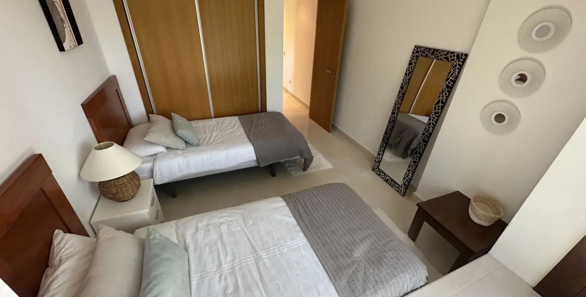 Long-term rent of penthouse in New Golden Mile 12