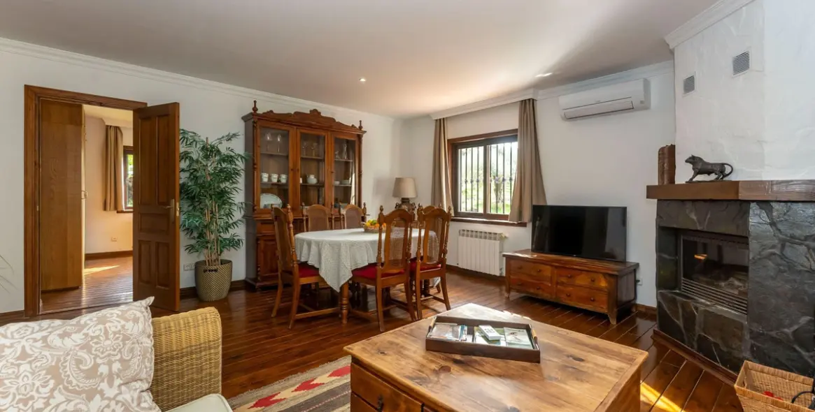 Sale of finca - cortijo in Monda 5