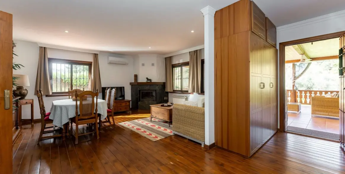 Sale of finca - cortijo in Monda 7