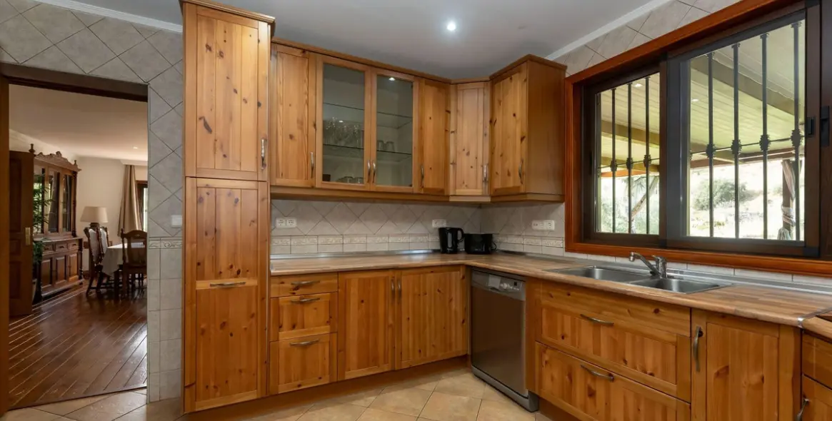 Sale of finca - cortijo in Monda 12