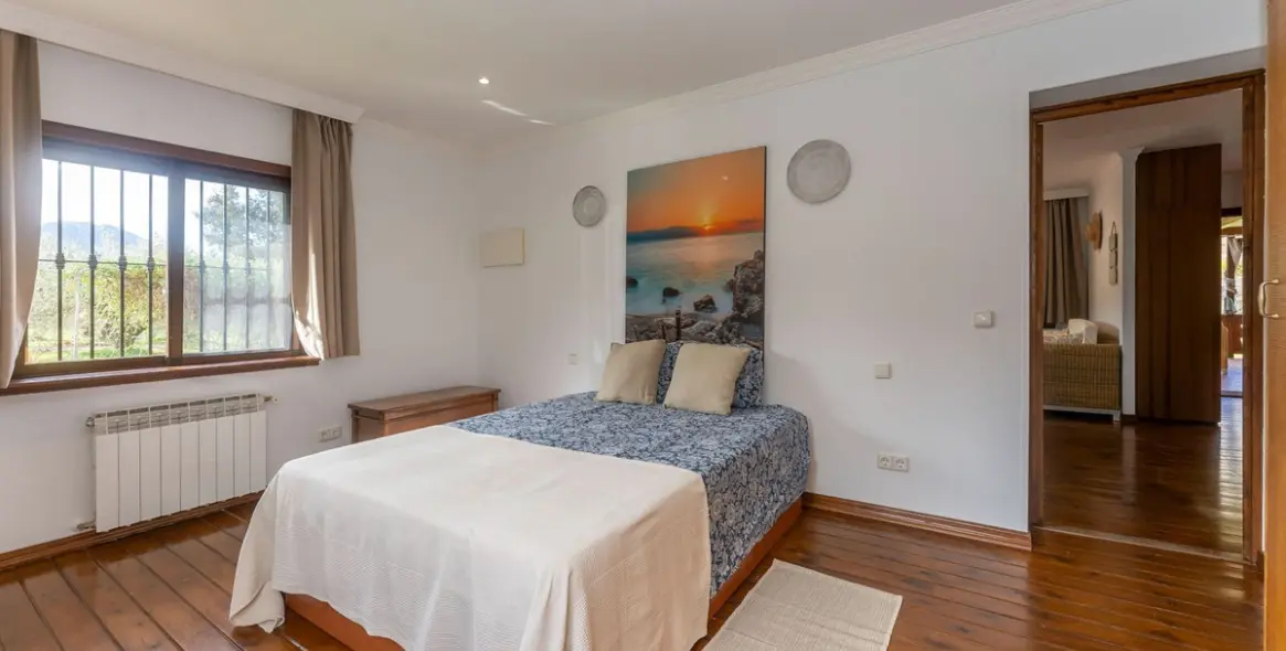 Sale of finca - cortijo in Monda 19