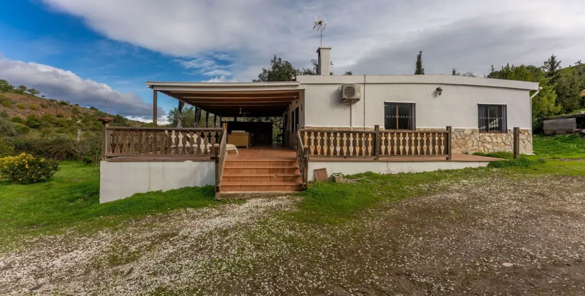 Продажа финки в Monda 37