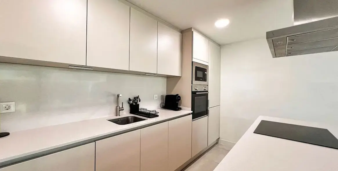 Sale of ground floor apartment in Selwo 8