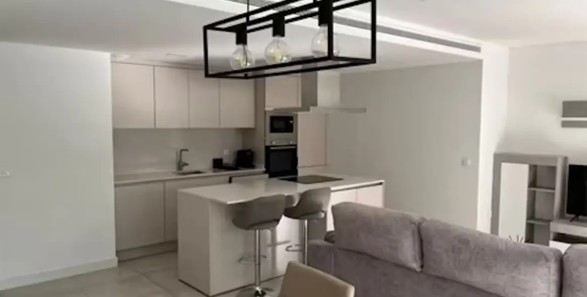 Sale of ground floor apartment in Selwo 5