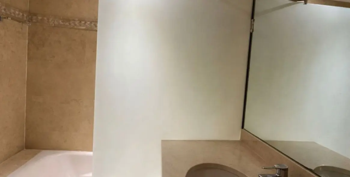 Sale of middle floor apartment in San Pedro de Alcántara 16