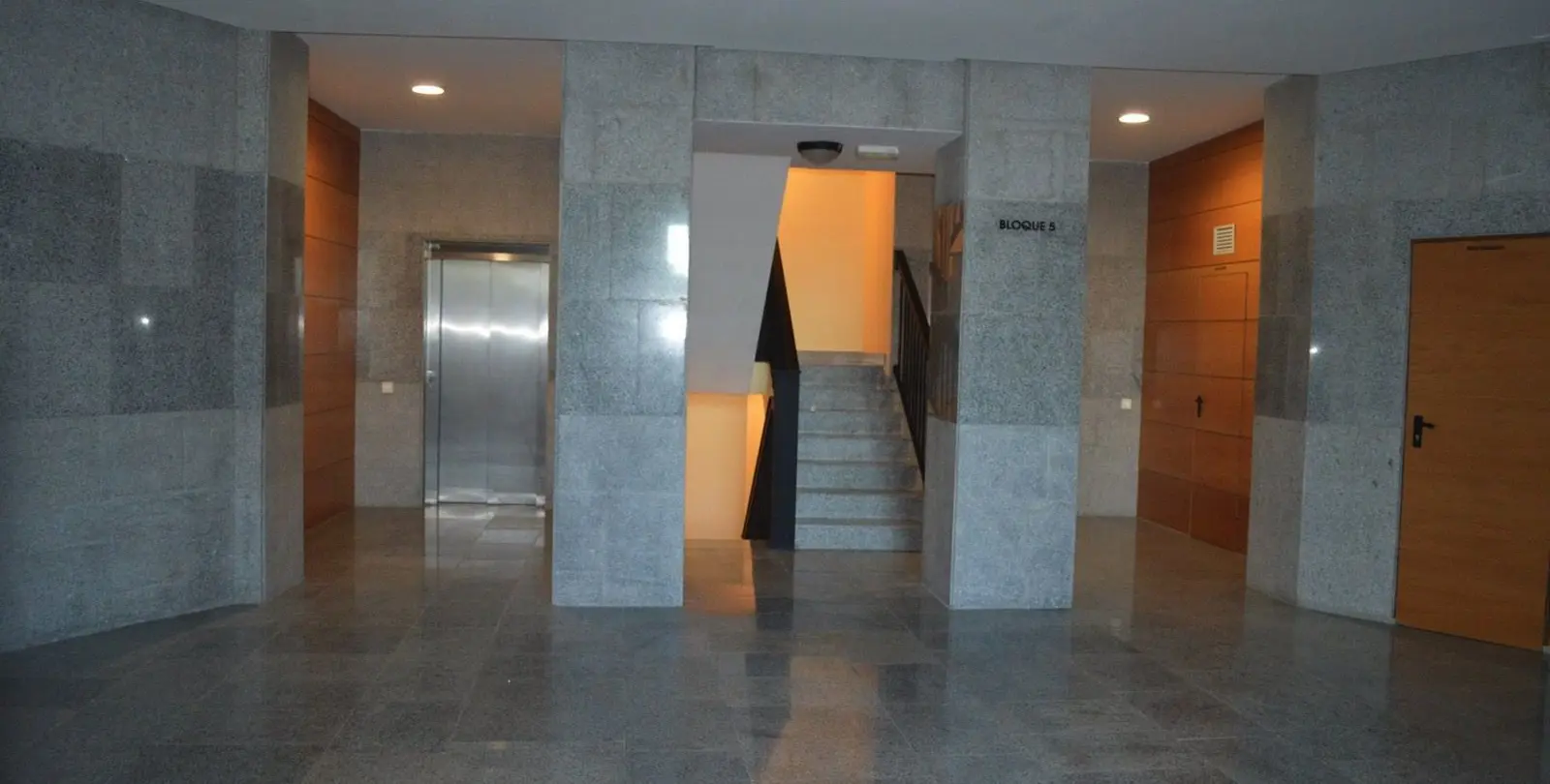 Sale of middle floor apartment in San Pedro de Alcántara 4