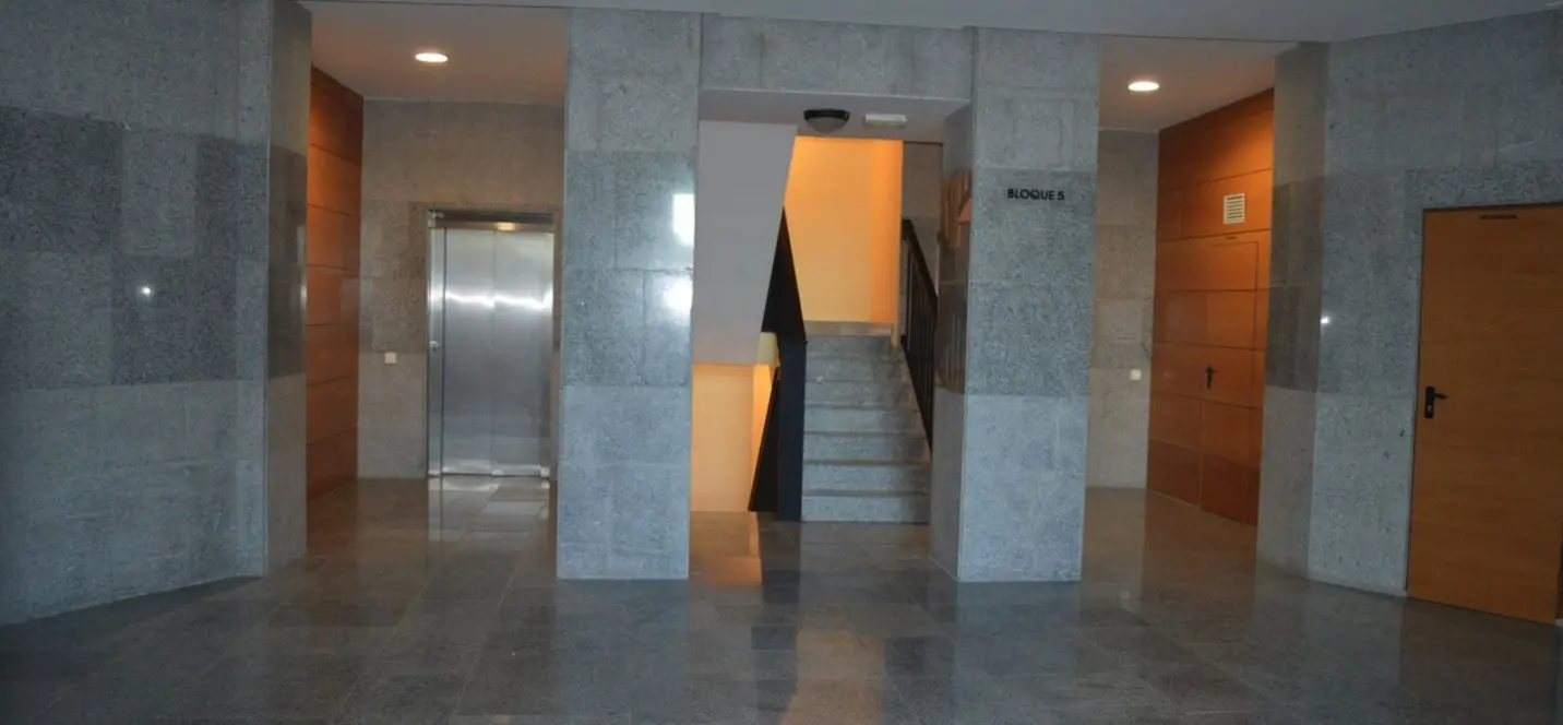 Sale of middle floor apartment in San Pedro de Alcántara 3