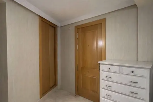 Image 7 thumb