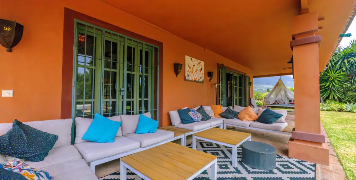 Sale of detached villa in Nueva Andalucía 2