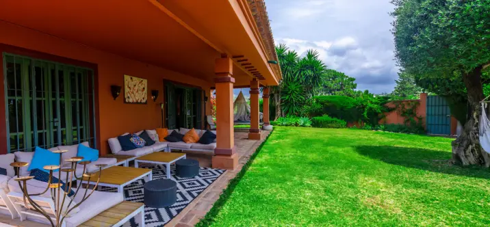 Venta de villa independiente en Nueva Andalucía 2