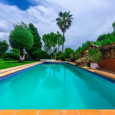 Venta de villa independiente en Nueva Andalucía