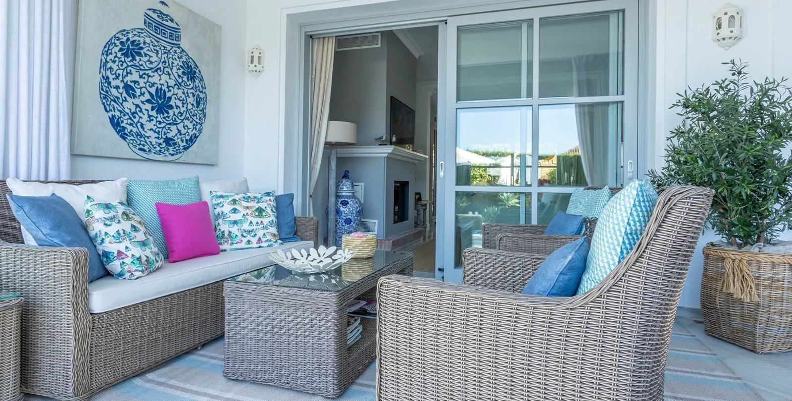 Venta de villa independiente en Sierra Blanca 25