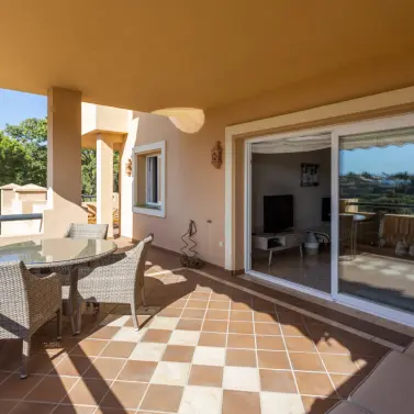 Долгосрочная аренда апартаментов на первом этаже в Río Real