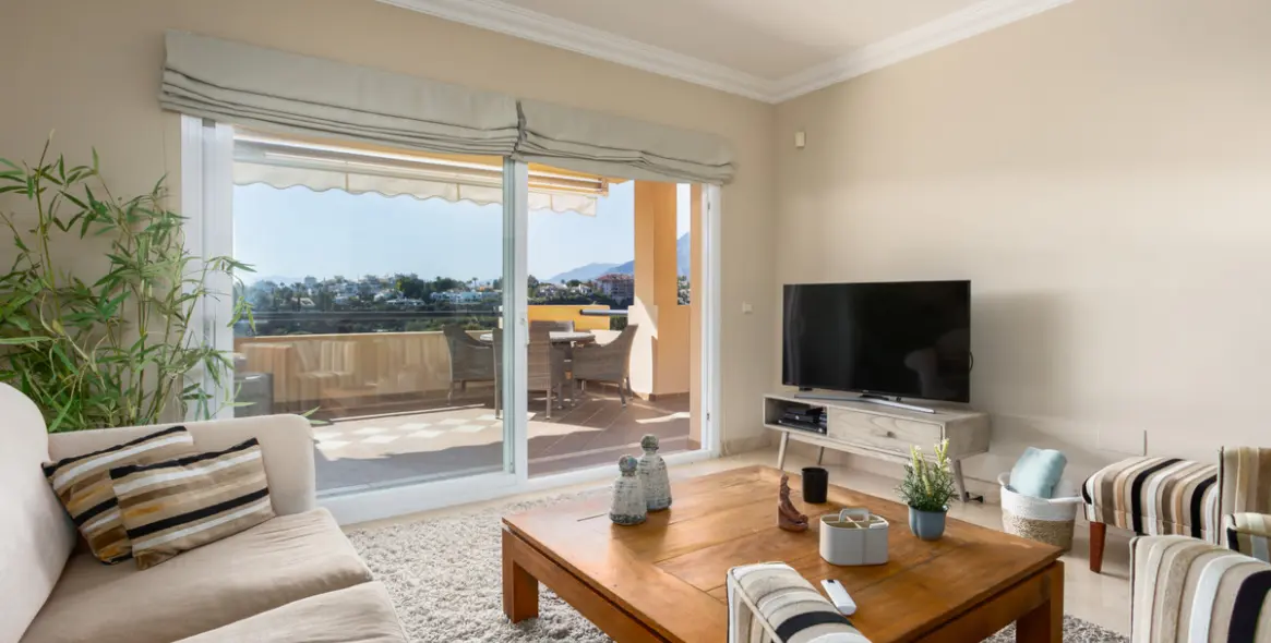 Long-term rent of ground floor apartment in Río Real 7