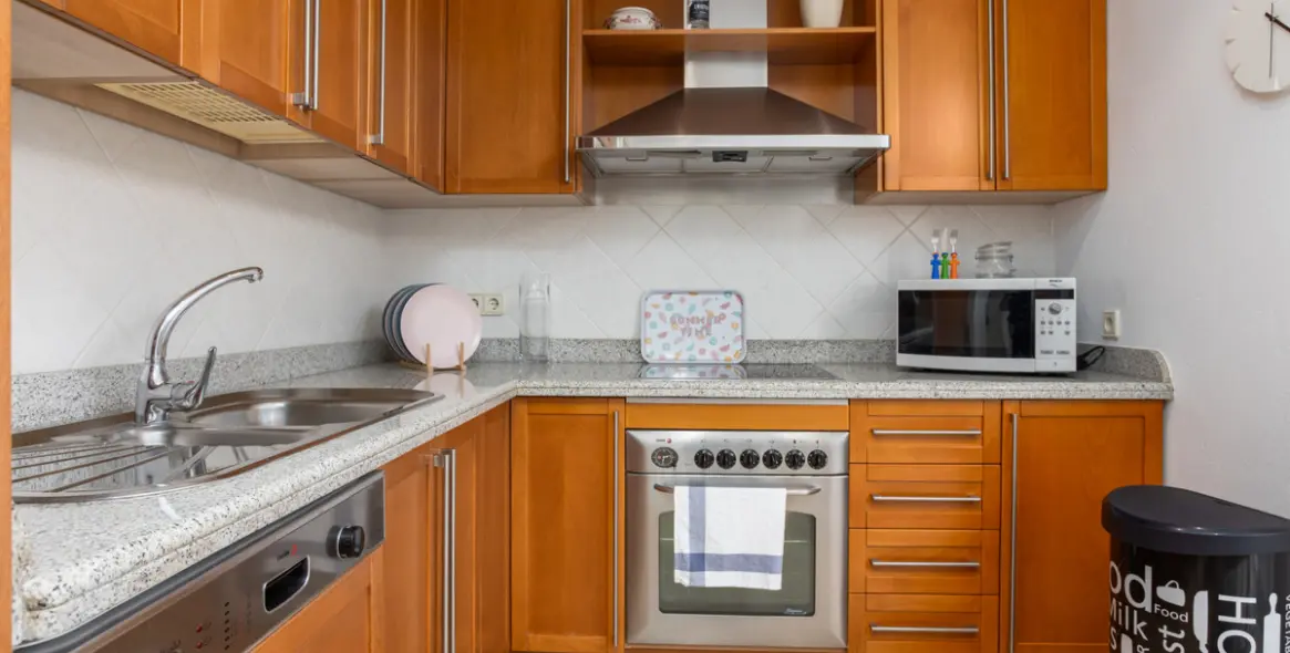 Long-term rent of ground floor apartment in Río Real 9