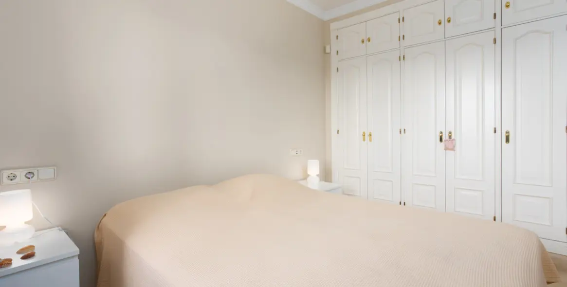 Long-term rent of ground floor apartment in Río Real 13