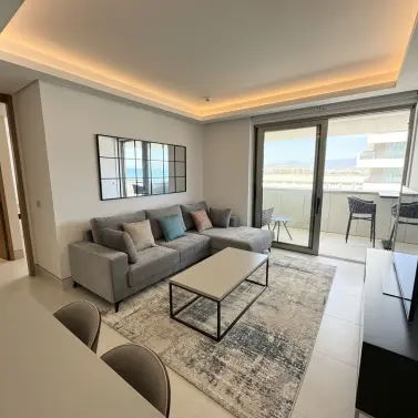 Долгосрочная аренда апартаментов на среднем этаже в Málaga