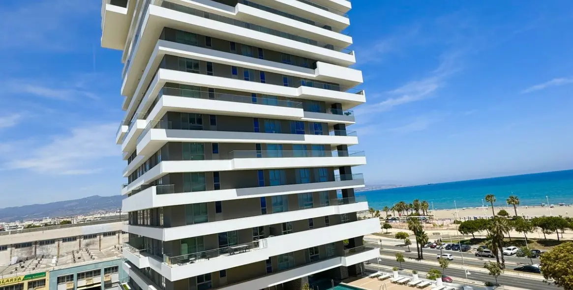 Alquiler a largo plazo de apartamento en planta media en Málaga 10