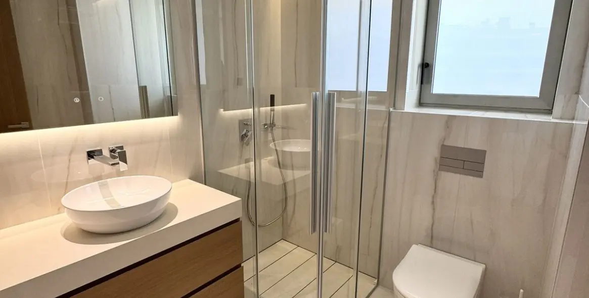 Alquiler a largo plazo de apartamento en planta media en Málaga 31