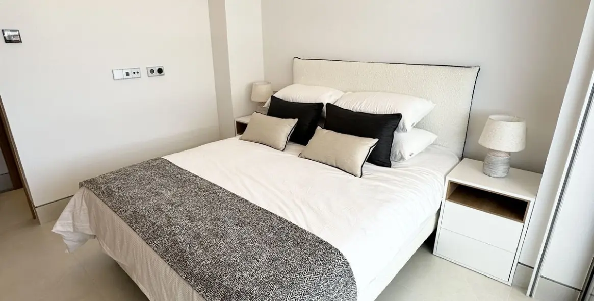 Alquiler a largo plazo de apartamento en planta media en Málaga 37