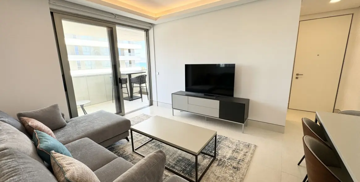 Alquiler a largo plazo de apartamento en planta media en Málaga 41