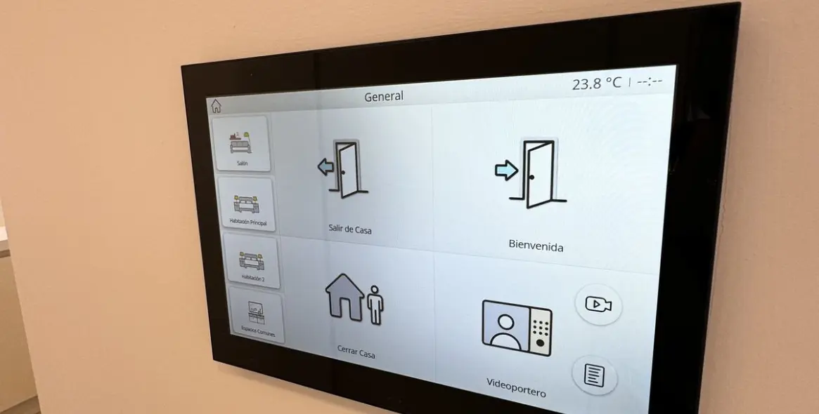 Alquiler a largo plazo de apartamento en planta media en Málaga 43