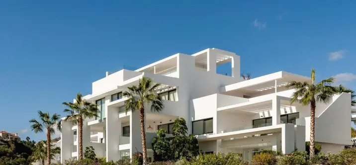 Долгосрочная аренда апартаментов на среднем этаже в Atalaya 0